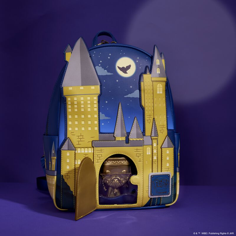 Limited Edition Hogwarts School of Witchcraft and Wizardry Albus Dumbledore Pop! & Bag Bundle, , hi-res view 4